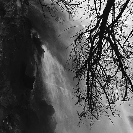 Casa As Oito 앙그라두에루이스무